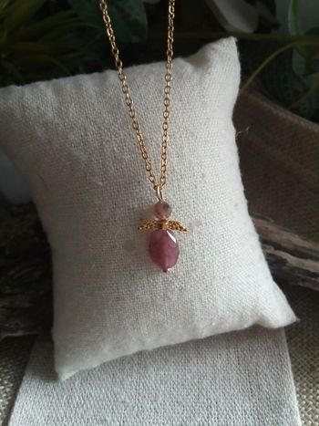 Collier pendentif ange en pierres de tourmaline + carte
