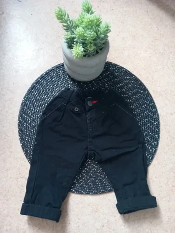 Pantalon noir bébé – Grain de Blé – 6 mois