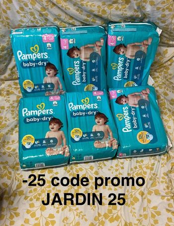 Six pack de couches Pampers taille 4