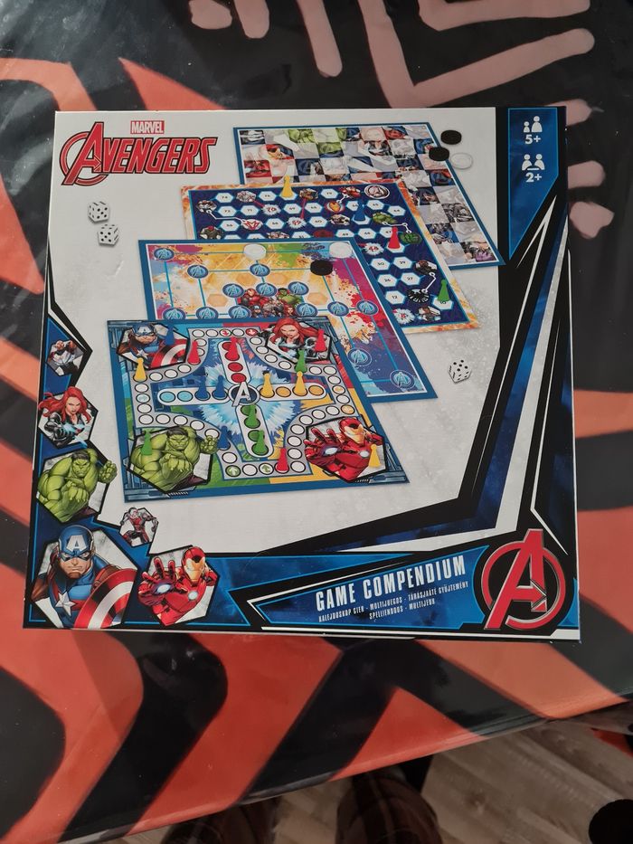 Jeux de société avengers - photo numéro 2