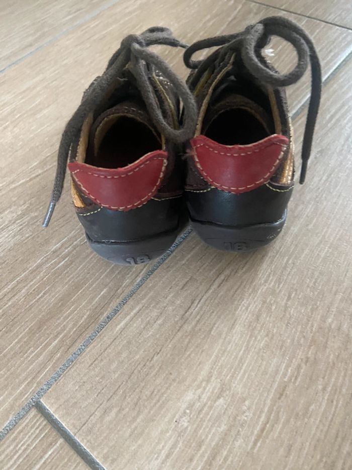 Chaussures 18 - photo numéro 3