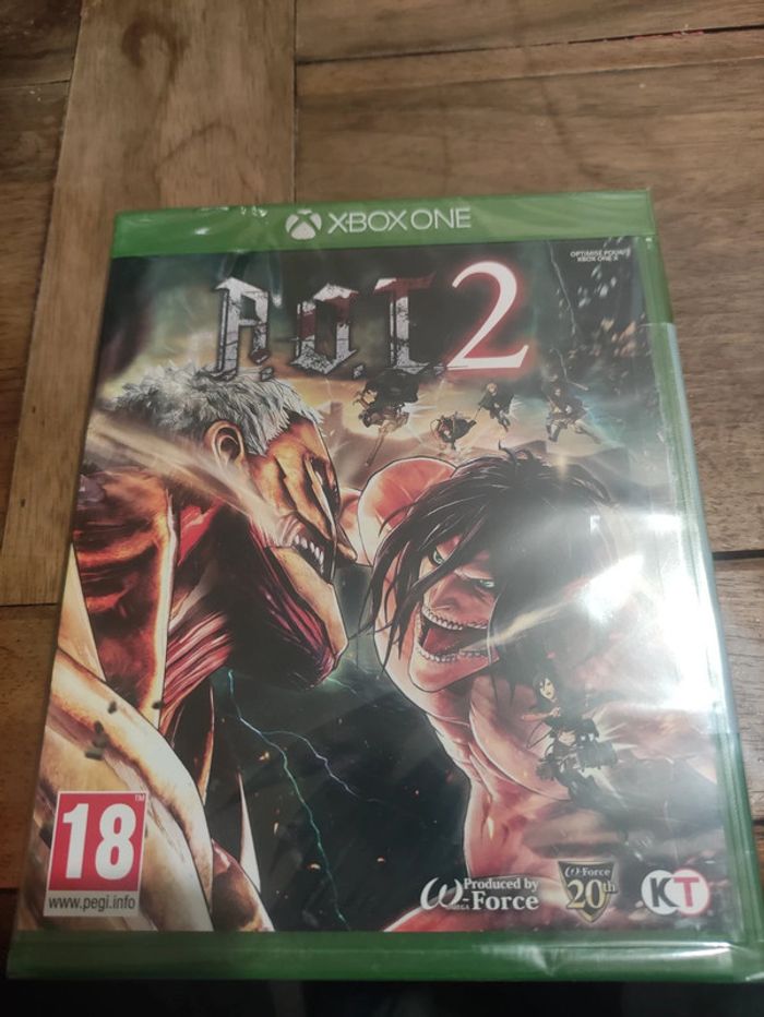 L' attaque des Titans 2 Xbox one neuf Fr
