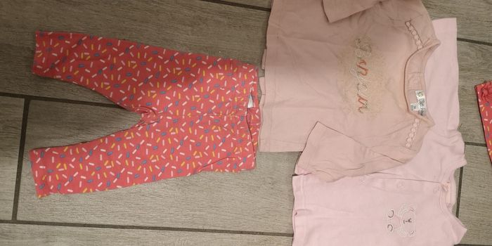 Ensemble 3 mois fille - photo numéro 2