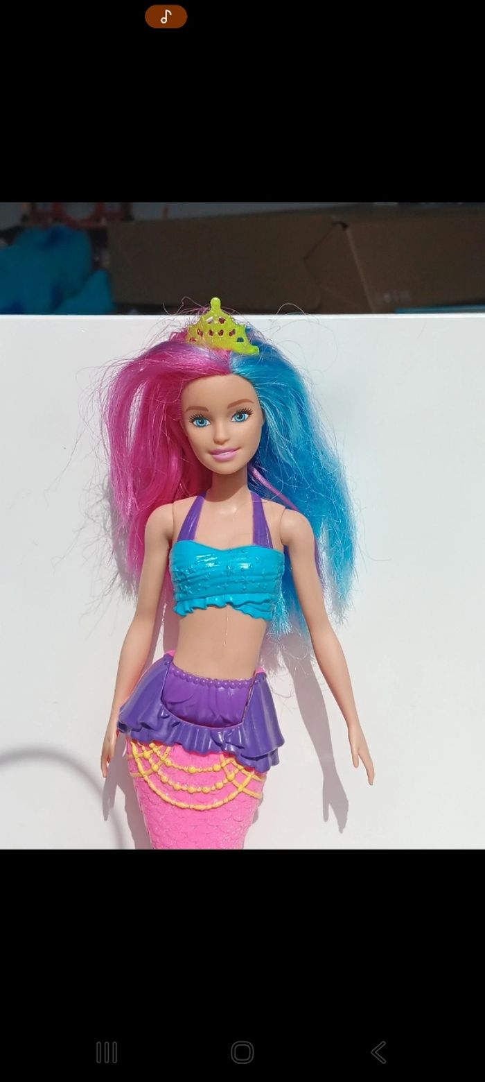 Poupée mattel barbie sirene Dreamtopia Mermaid Pink and Blue Hair (GJK08) - photo numéro 2