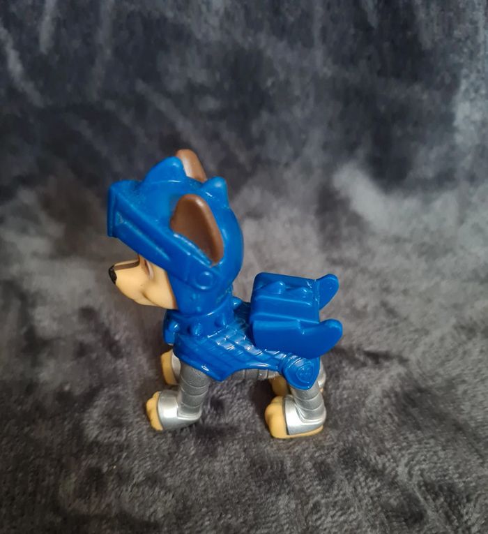 Figurine chase chevalier pat patrouille - photo numéro 2