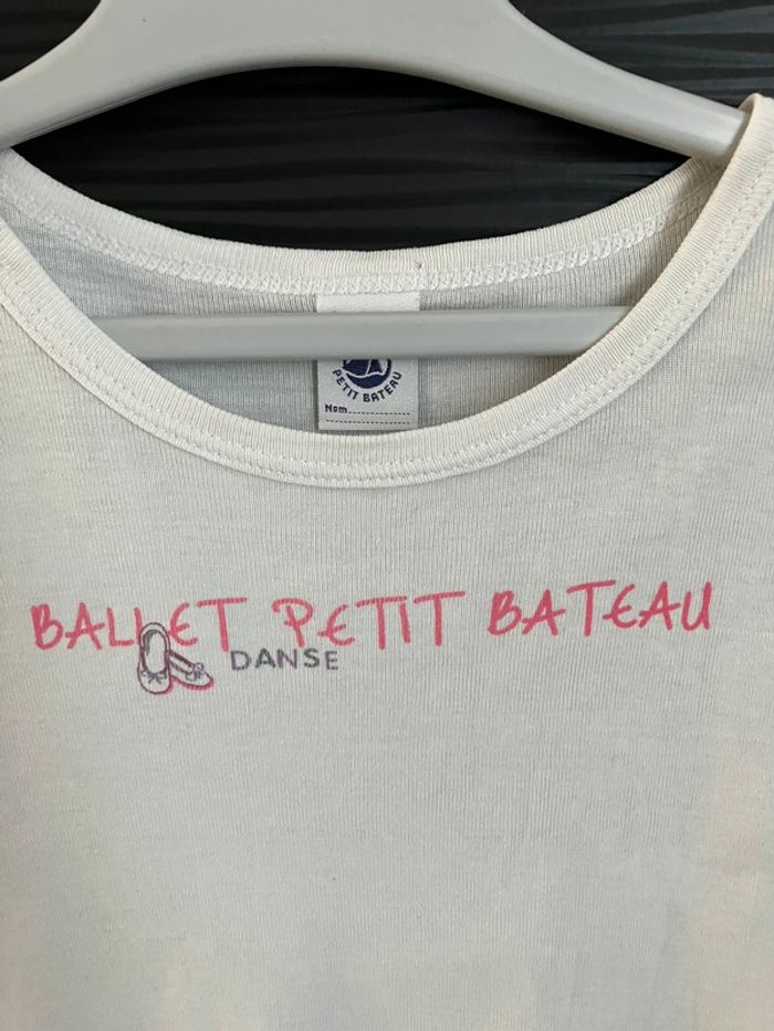 2 Maillots de corps Petit bateau 5 ans - photo numéro 3