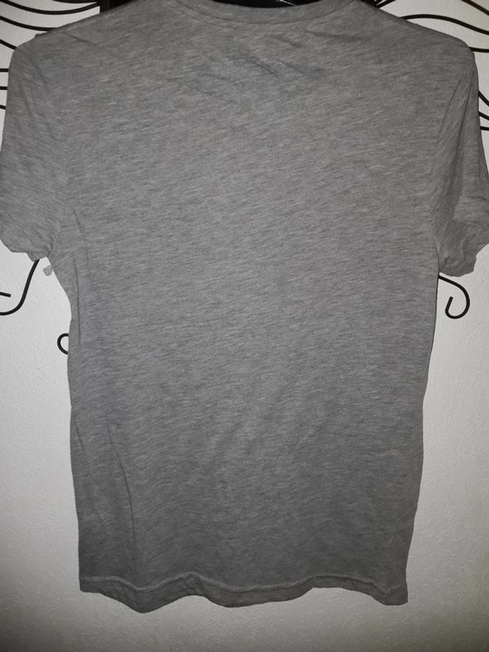 T shirt taille S - photo numéro 4