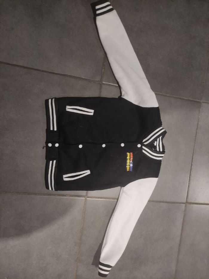 Veste neuve jamais porté taille 100