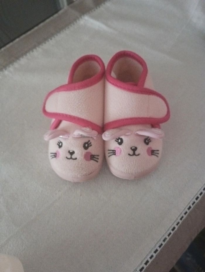 Chausson souris fille à scratch pointure 21