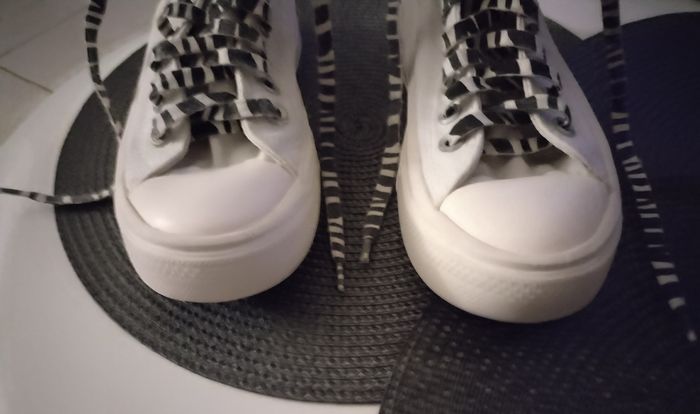 Baskets montantes "Converse Chuck Taylor All Star" en très bon état 👌🏻 - photo numéro 4