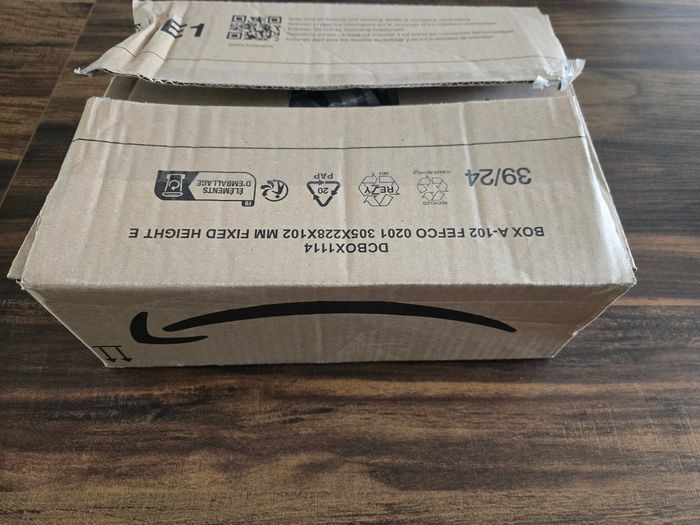 Neuf colis mystérieux surprise que du neuf - photo numéro 2