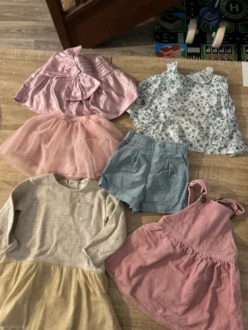 Lot fille 12/18 mois mango Zara