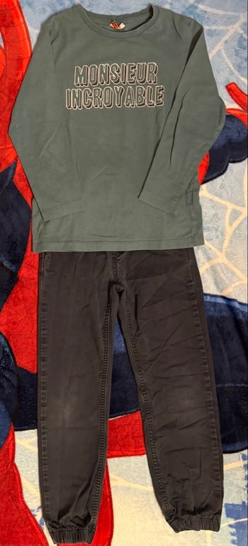 Ensemble jogger bleu marine + t-shirt “Monsieur incroyable”