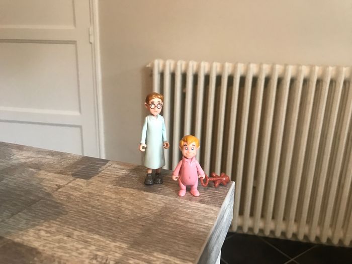 Figurine rare Michel et jean Peter pan Famosa disney