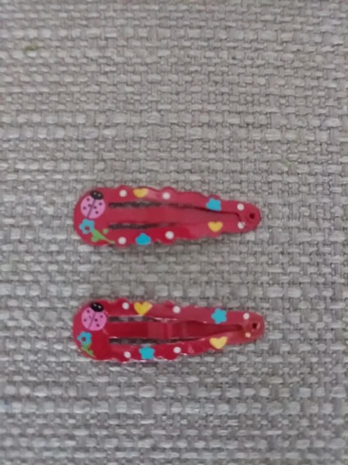 Jolies barrettes coccinelle 🐞 - photo numéro 2