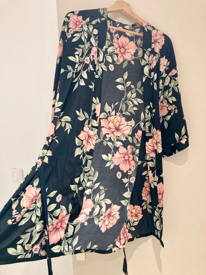 Déshabillé fleuri