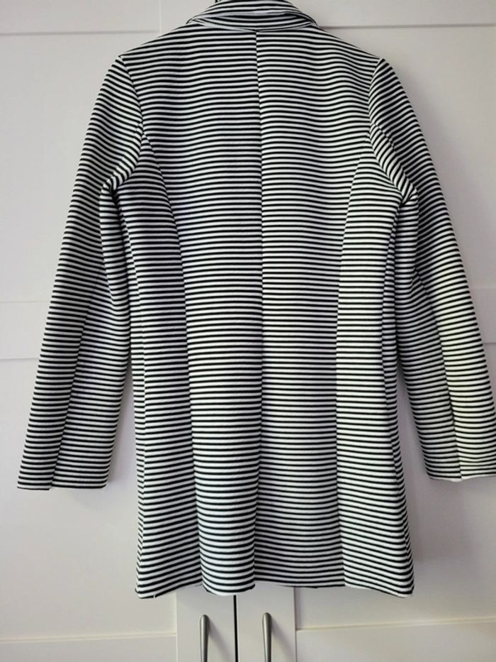 Veste rayé - photo numéro 2