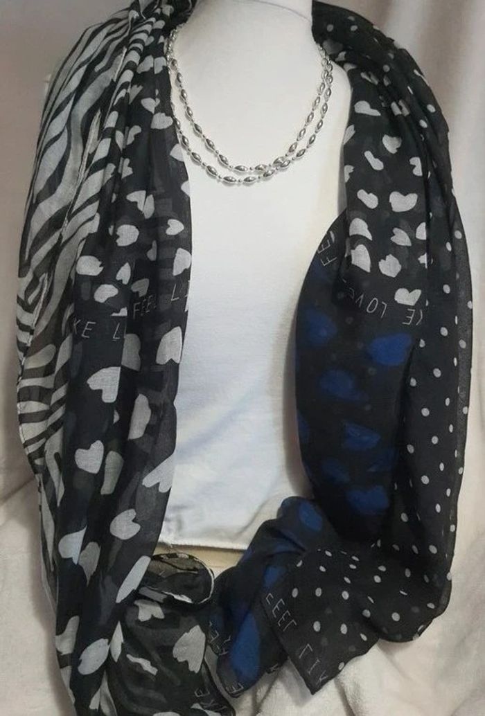 Grand foulard femme - photo numéro 2