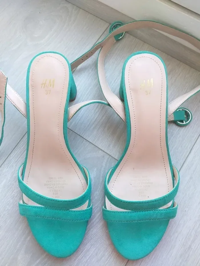 Sandales à talons - photo numéro 5