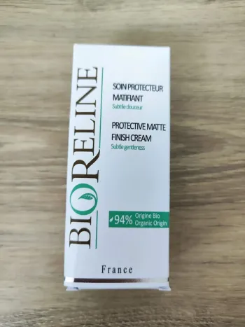 Bioreline soin protecteur matifiant huile de noisette 30 ml