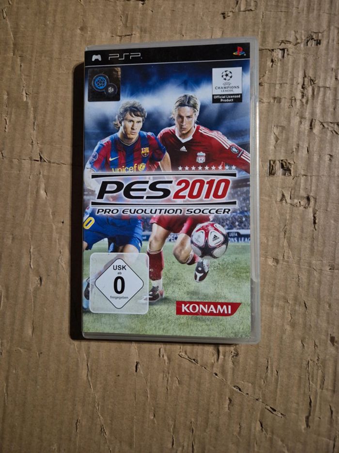 Pro Evolution Soccer 2010 pour PSP - photo numéro 1