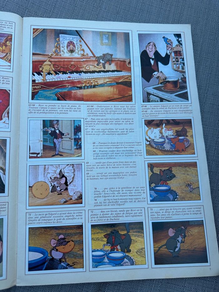 Album vignettes Panini grand format complet ancien Walt Disney Les Aristochats chats autocollants - photo numéro 6
