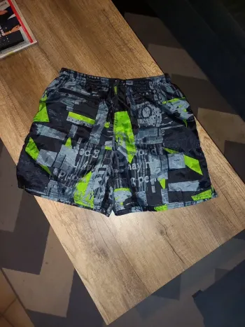 Short polyester