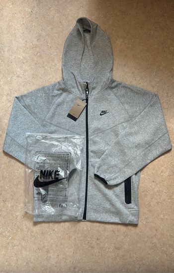 Nike Tech Fleece Gris Homme/Femme – Sweat à Capuche Zip Premium – Neuf Étiquette