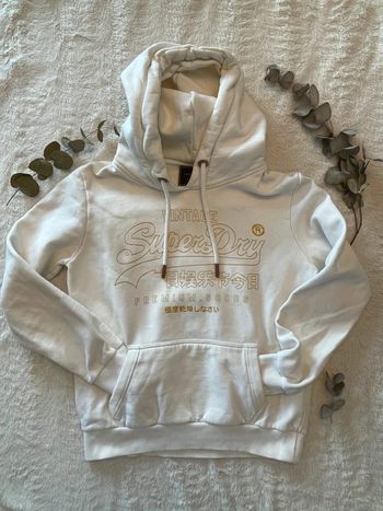 Superbe sweat blanc Superdry