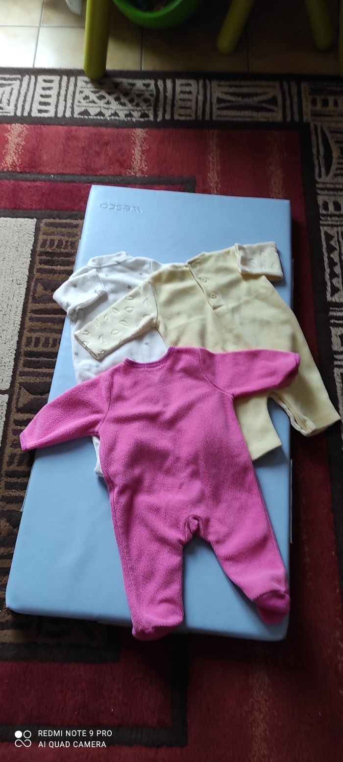 Lot 3 grenouillères polaire La redoute 3 mois - photo numéro 10