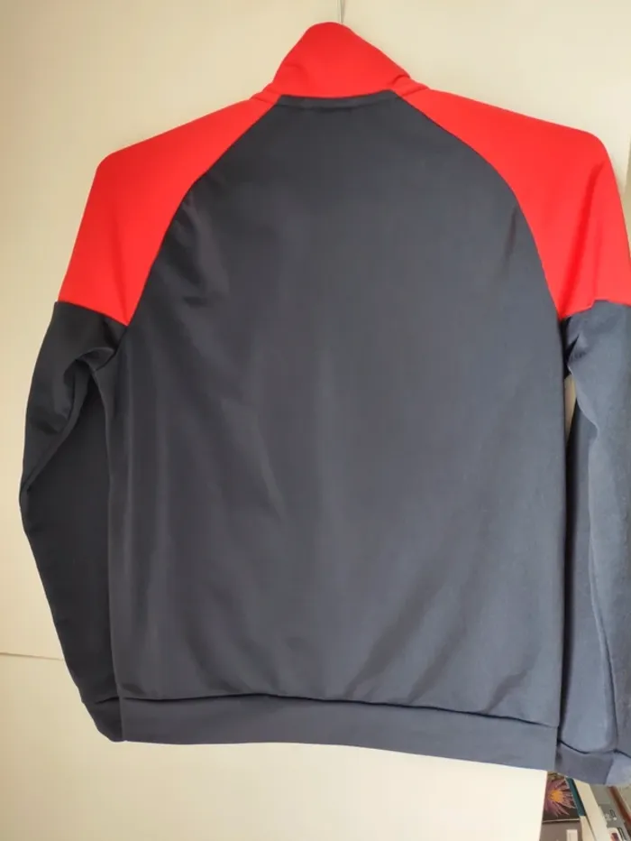 🧥🔴 Veste zippée de sport PUMA – 11/12 ans – Bon état - photo numéro 5