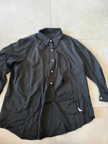 Chemise noir 3 XL, très bon état