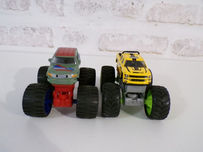Monster Trucks - Power Max - Rockerz  (J14) - photo numéro 4