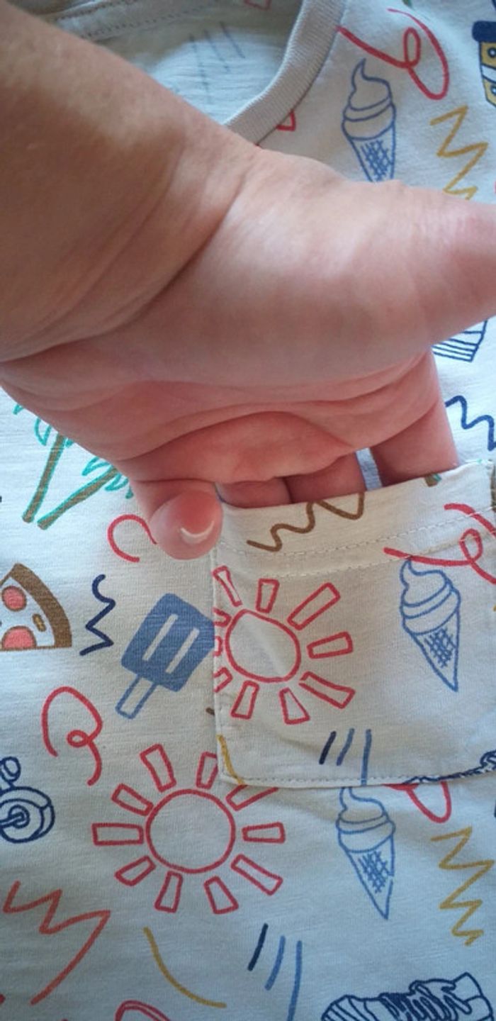 Tee-shirt manches courtes 8 ans - photo numéro 2