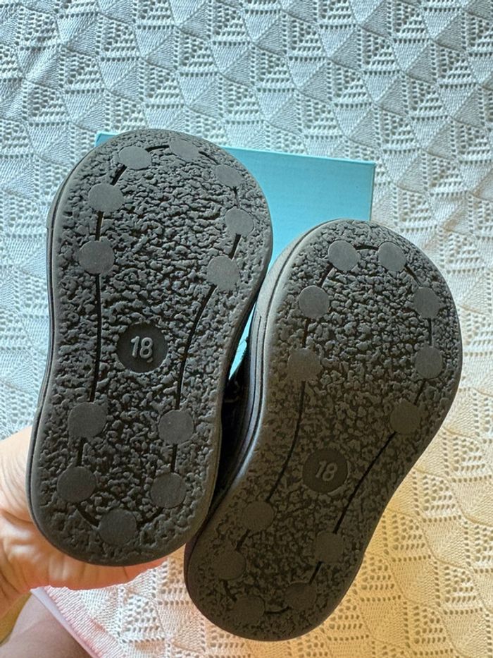 Chaussures bébé P.18 - photo numéro 3