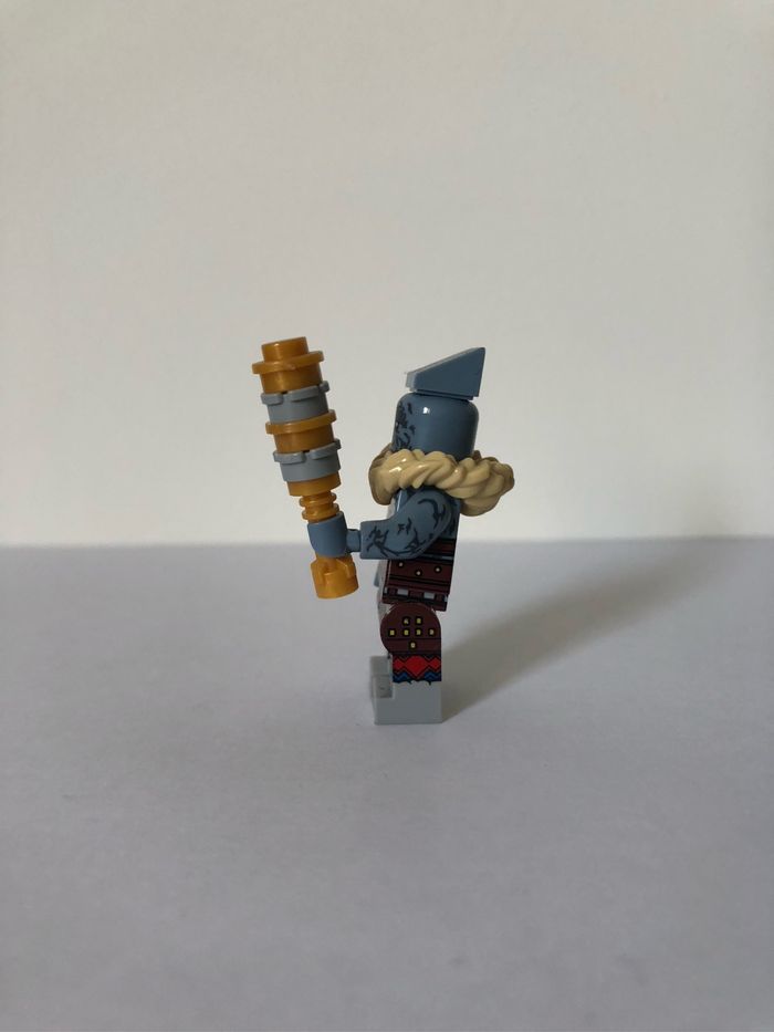 Figurine type lego Korg. Marvel - photo numéro 2