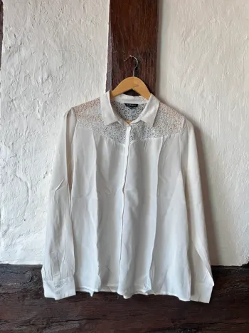 Chemise blanche en soie & dentelle Caroll – T. 44
