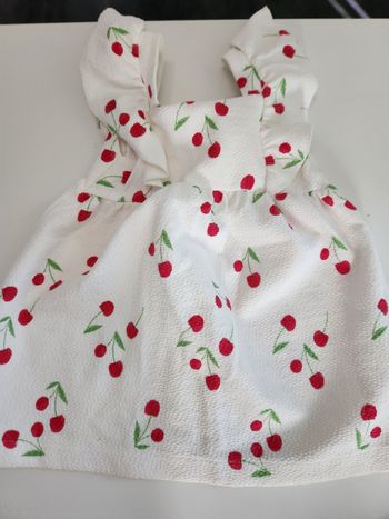 Robe Zara  neuve