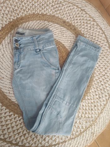 Jean Zara t 36 bleu clair