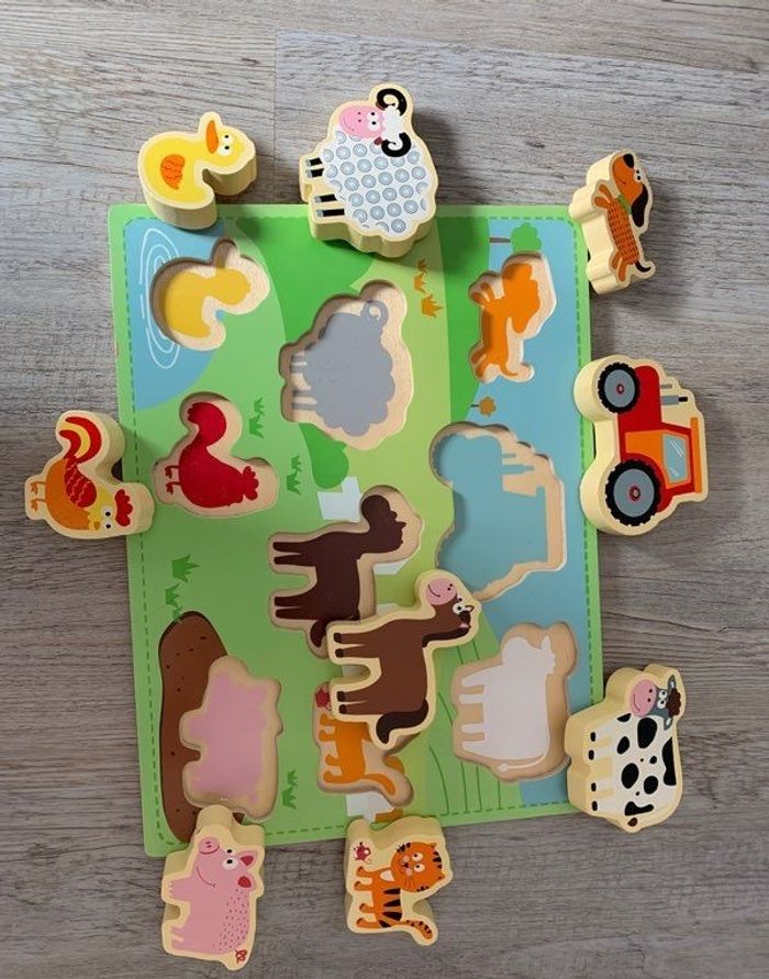 Puzzle éveil en bois - photo numéro 2