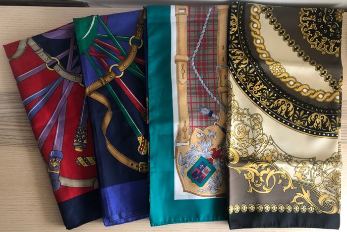 Collection 4 foulards (carrés) vintage - photo numéro 2