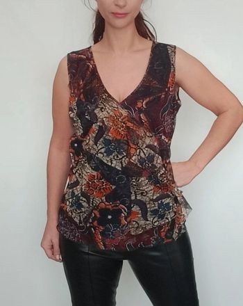 Blouse été volantée décolletée taille 46/48