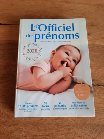 L'officiel des prénoms 2020