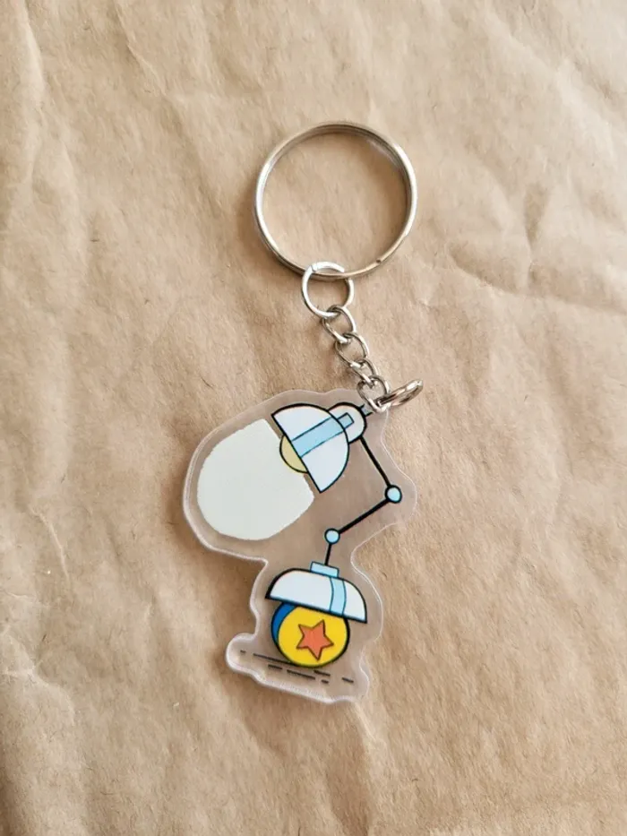 Porte clé lampe pixar