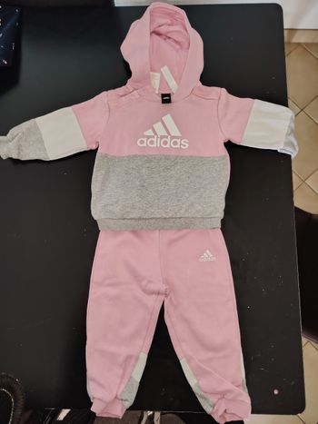 Jogging adidas 