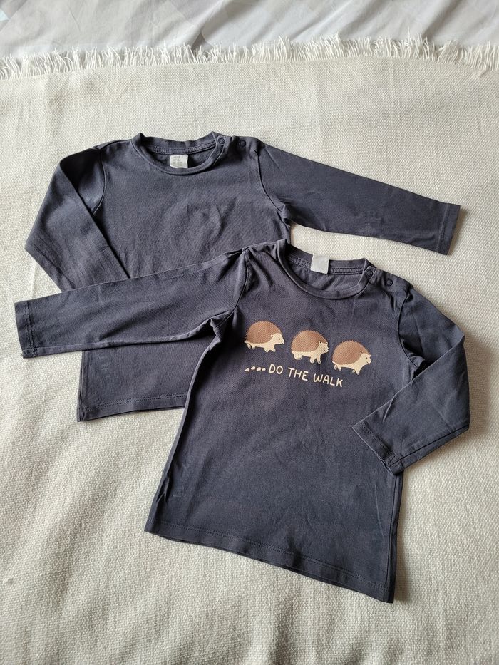 Lot de 2 t-shirts manches longues h&m 18 mois 86 cm