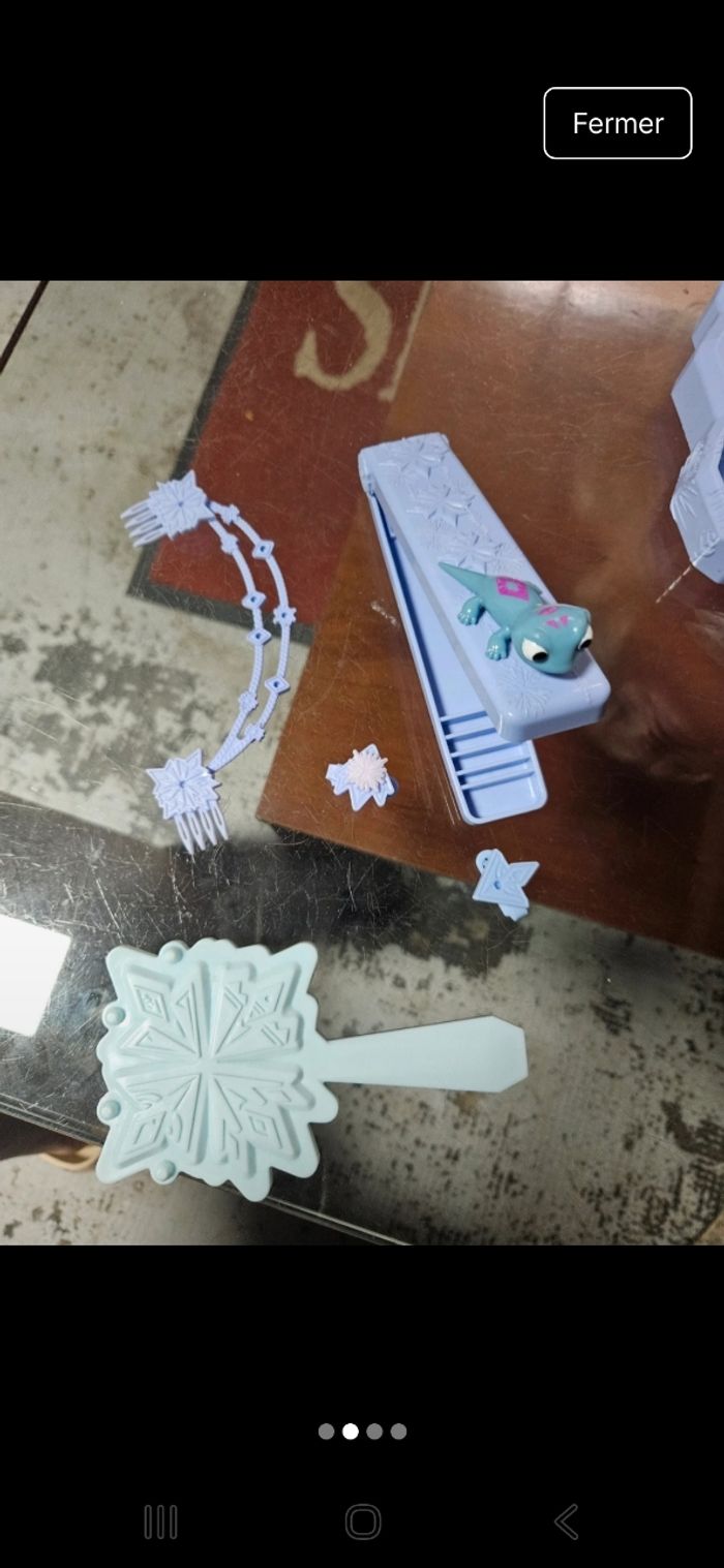 Tête à coiffer "la reine des neiges" et accessoires - photo numéro 2