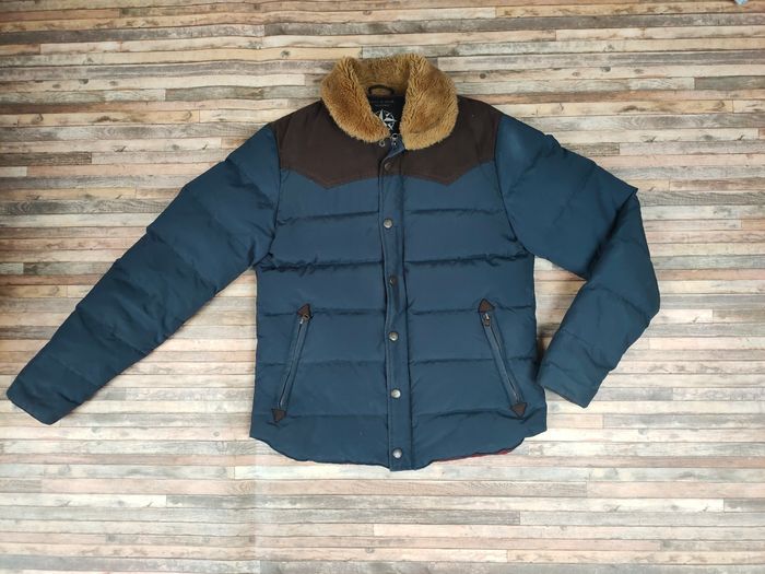 Doudoune homme Pull & Bear en duvet taille M - photo numéro 2