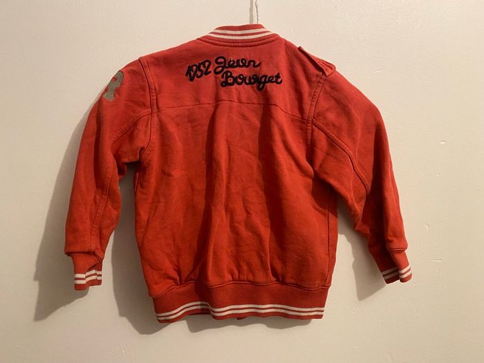 Veste rouge - photo numéro 2