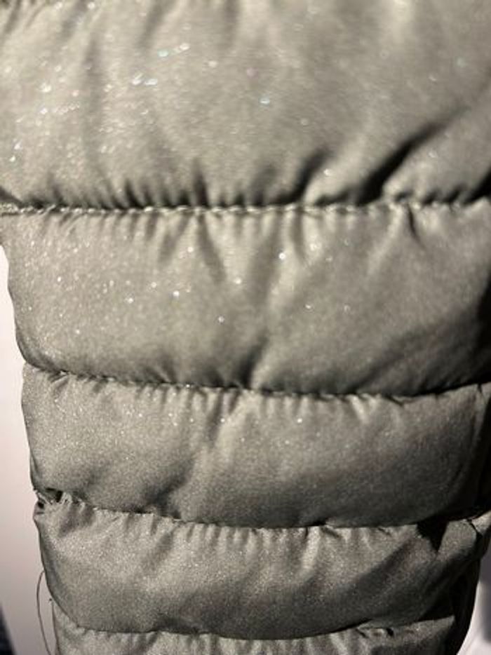 Doudoune à capuche légèrement irisée  Les petites bombes - photo numéro 3